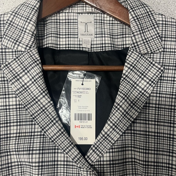 Tristan Size 1 checkered Blazer - Picture 2 of 3